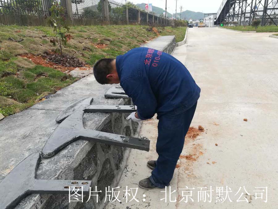 �ѽ�(j��ng)�ޏ�(f��)��Ļ��Ϙ��~Ƭ